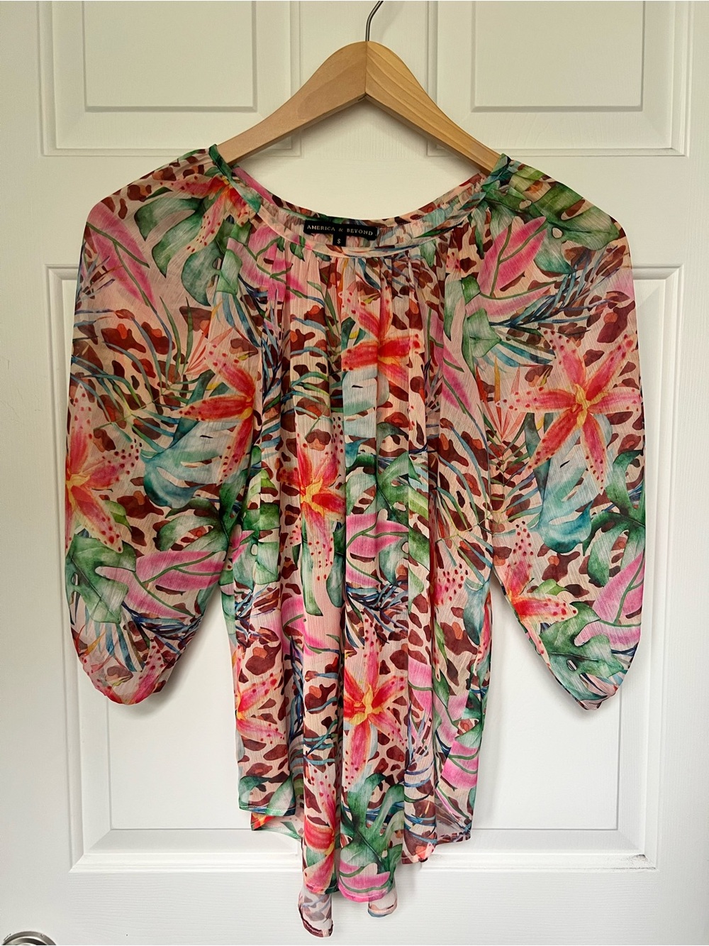 American & Beyond Pink Floral Peasant Blouse